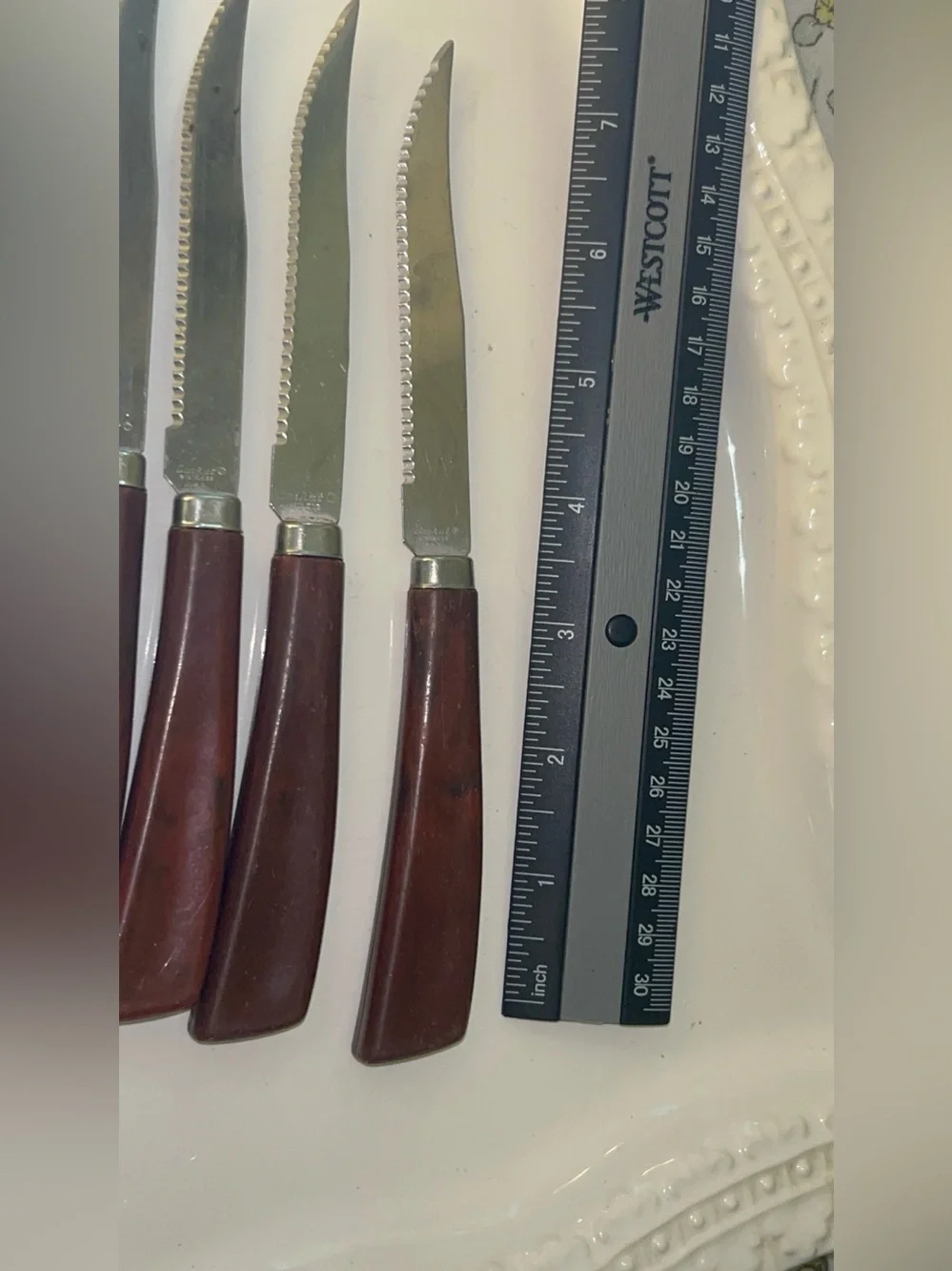 Quikut brown-handled steak knives Set of 4